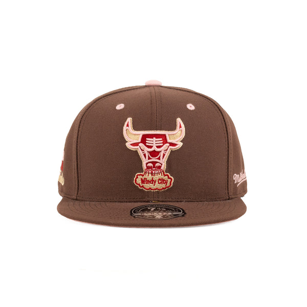 Chicago Bulls Brown/Pink 