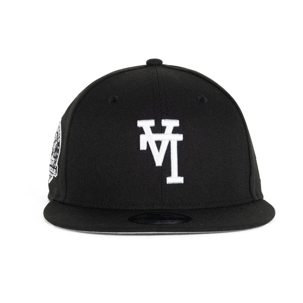 Los Angeles Dodgers Black/White w 60th Anniversary Patch 